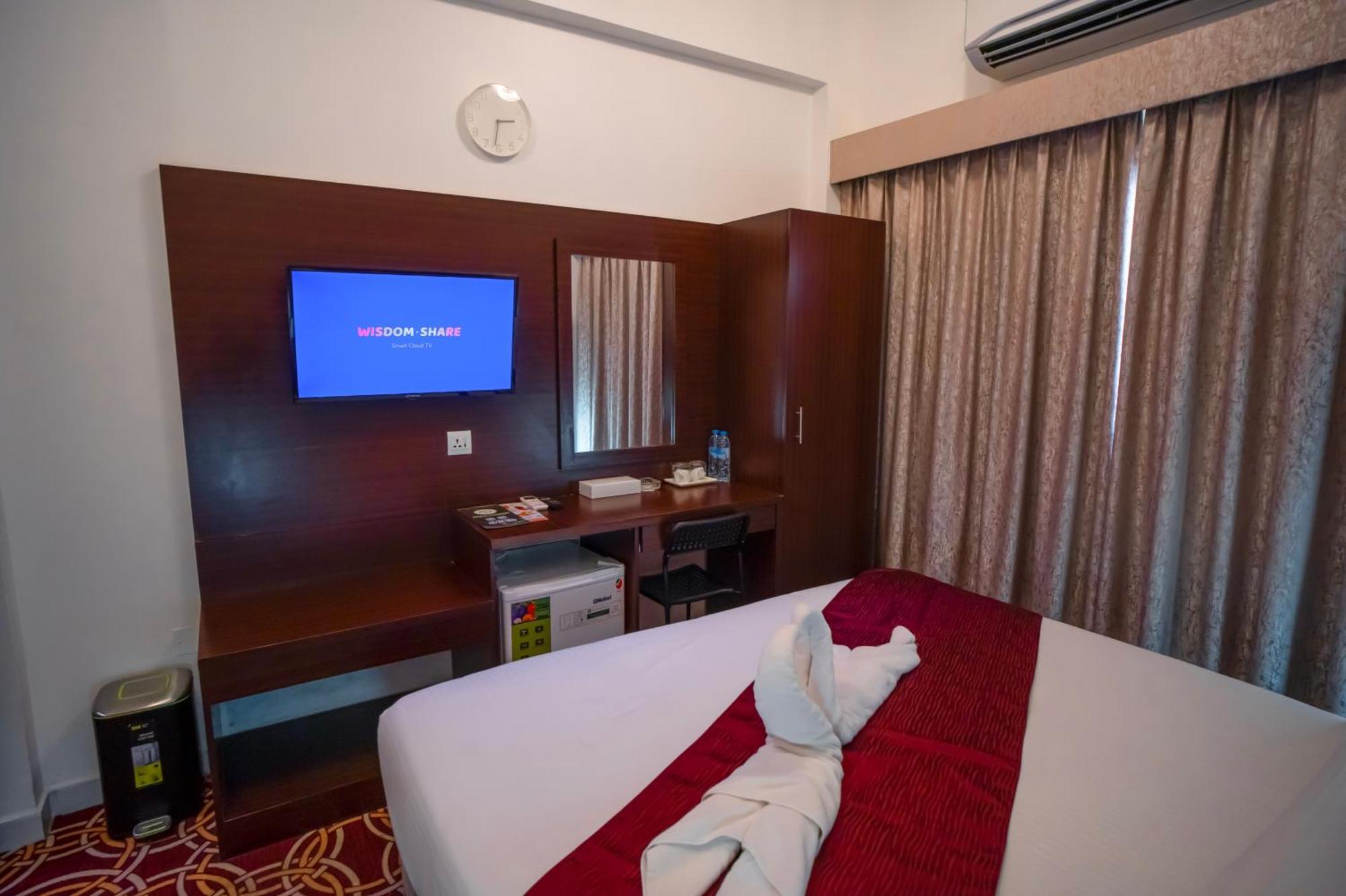Al Karnak Hotel - Branch Dubai Buitenkant foto